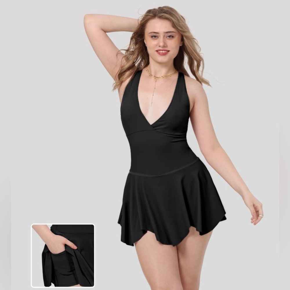 NWT Halara Tik Tok Brand V Neck 2 in 1 Workout Dress